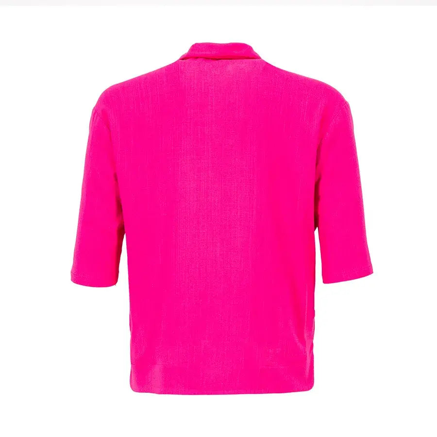 Blusa Corta con Cuello Sastre