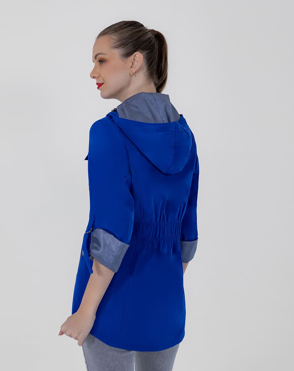Gabardina con Gorro Desmontable