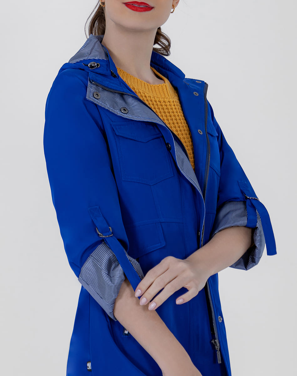 Gabardina con Gorro Desmontable
