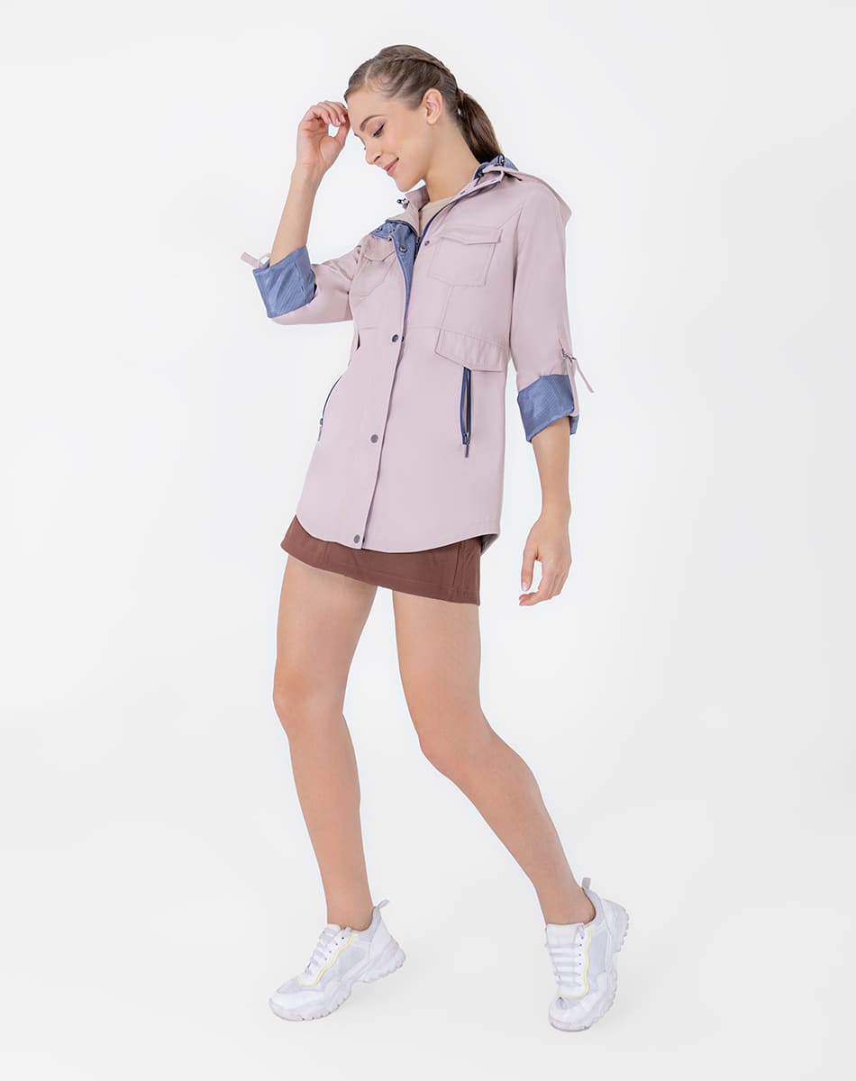 Gabardina con Gorro Desmontable