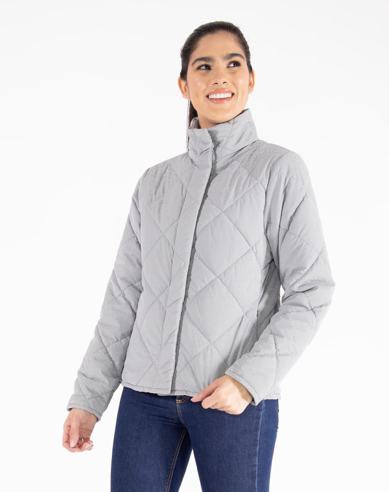 Chamarra Con Cuello Alto