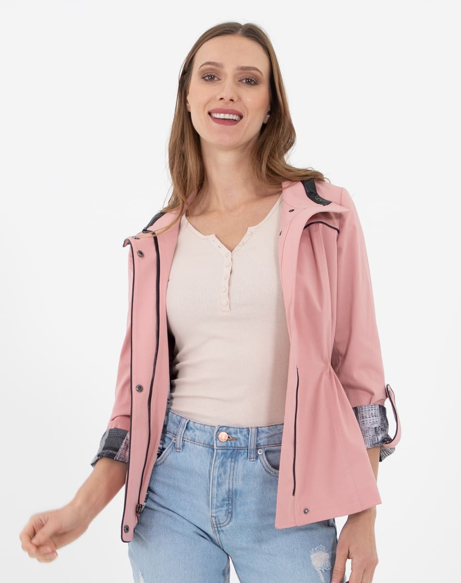 Gabardina Ligera Con Cintura Ajustable