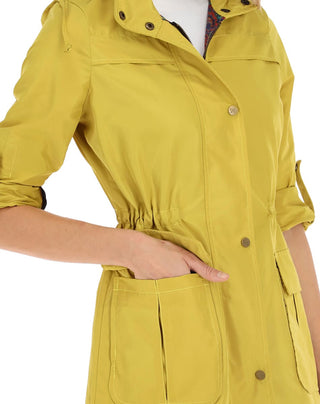 Gabardina con gorro y empacable T80593